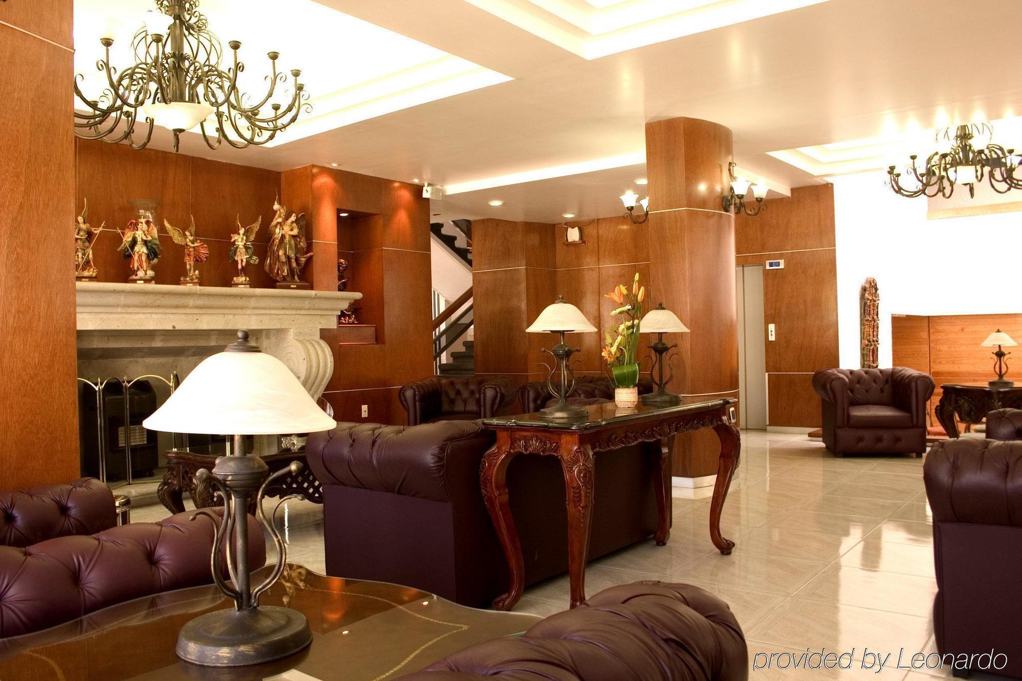 Hotel Emily Pachuca インテリア 写真